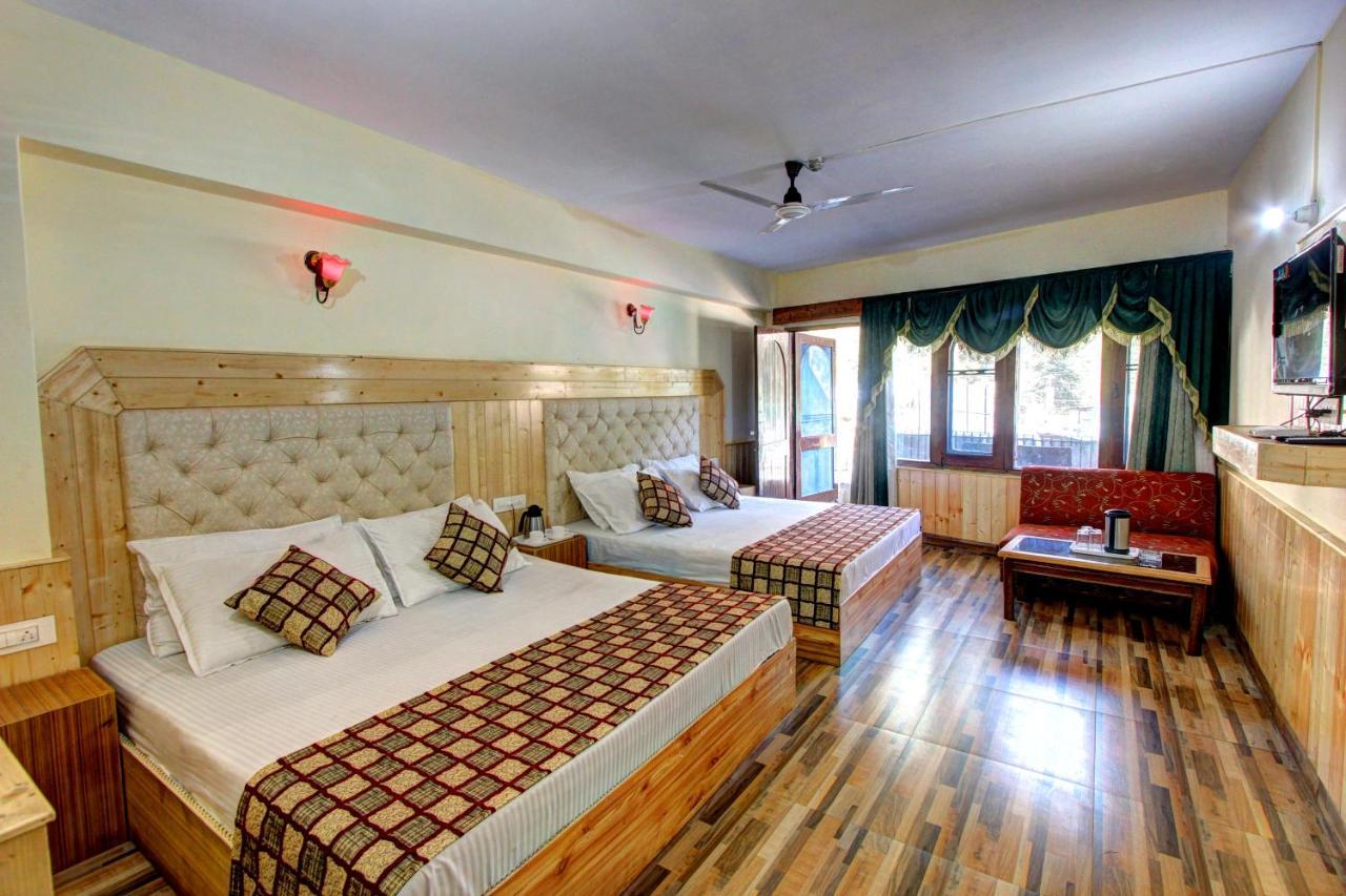 Hotel Highway Inn 마날리 외부 사진